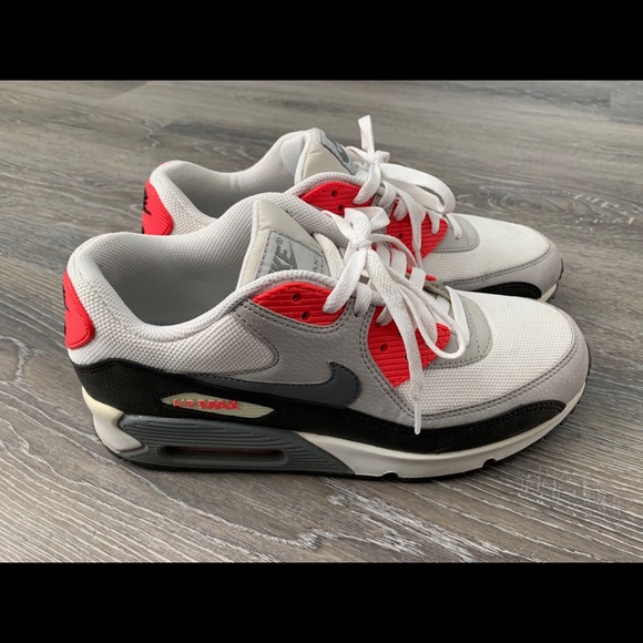 Nike | Shoes | Nike Air Max 9 Essential 